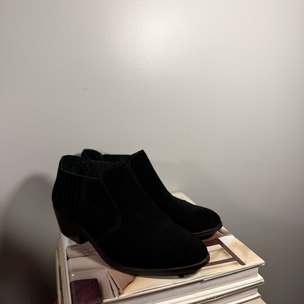 Lucky Brand Black Ankle Suede Booties Size 7 1/2